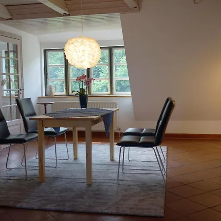 Haus Auf Dem Berg Apartment Westensee