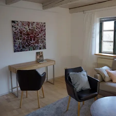 Haus Auf Dem Berg Apartment Westensee