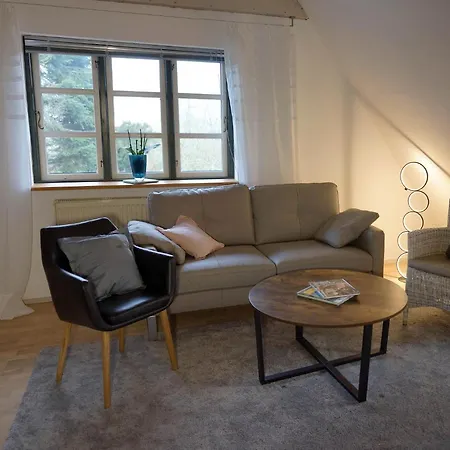 Haus Auf Dem Berg Westensee